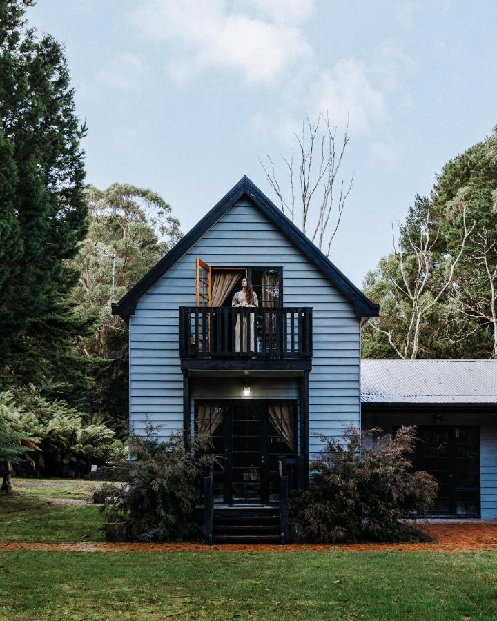 Inn The Quarters Strahan