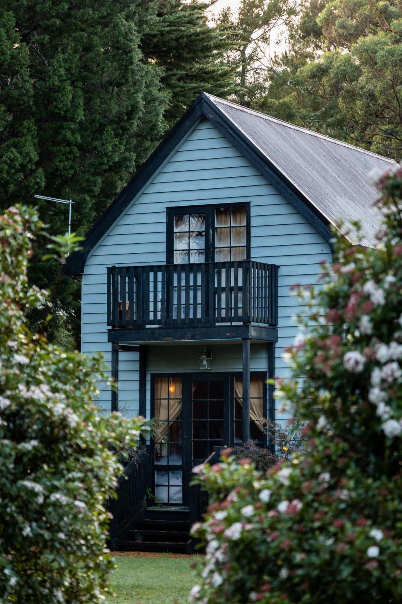 Inn The Quarters Strahan