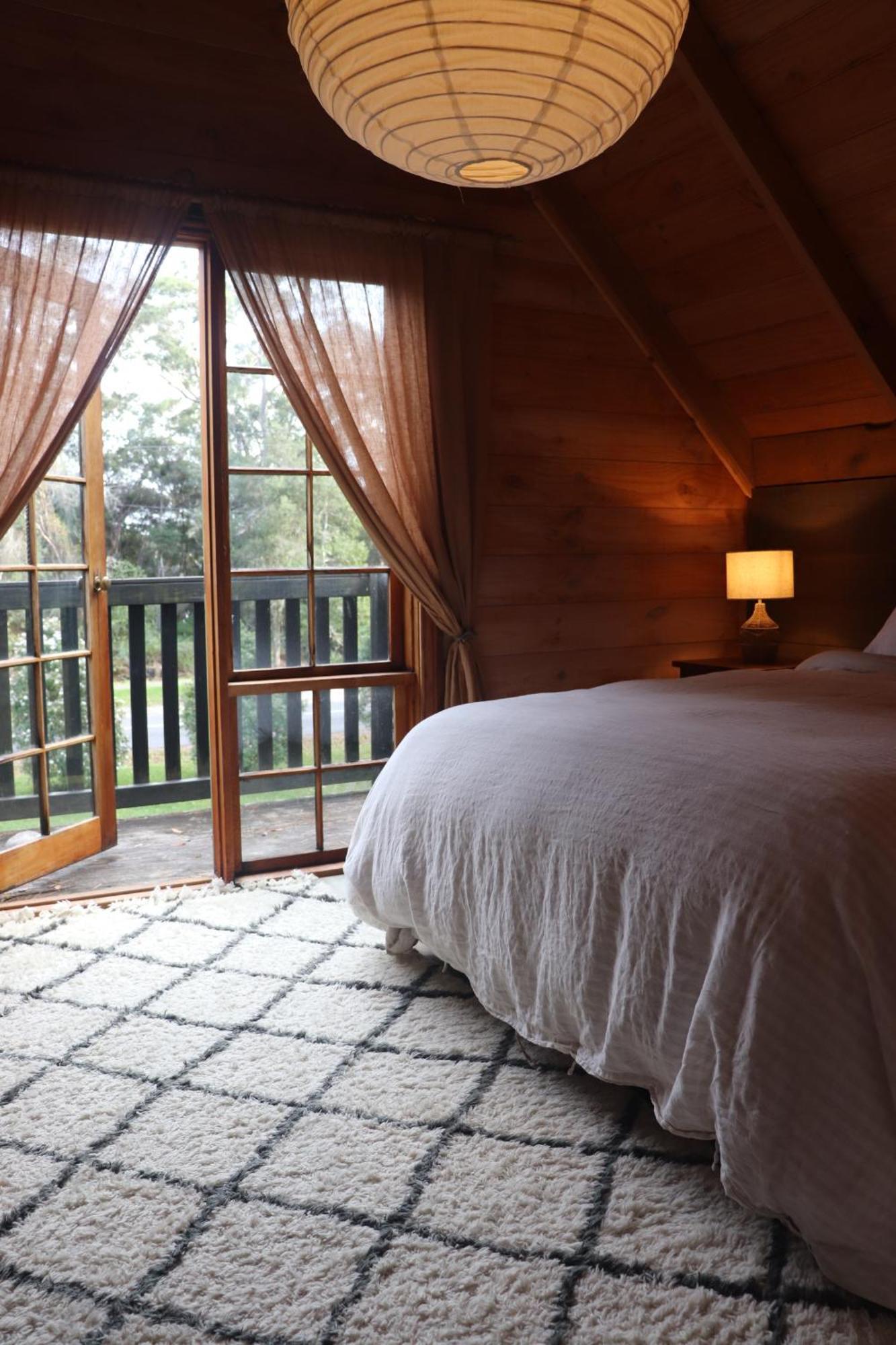 The Quarters Inn Strahan